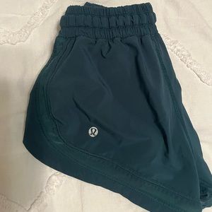 Lululemon hotty hot run shorts size 0